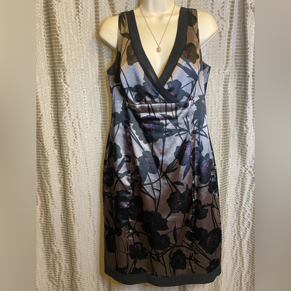 Jones Wear Dress Silver-Gray Black Purple Floral Dress 12